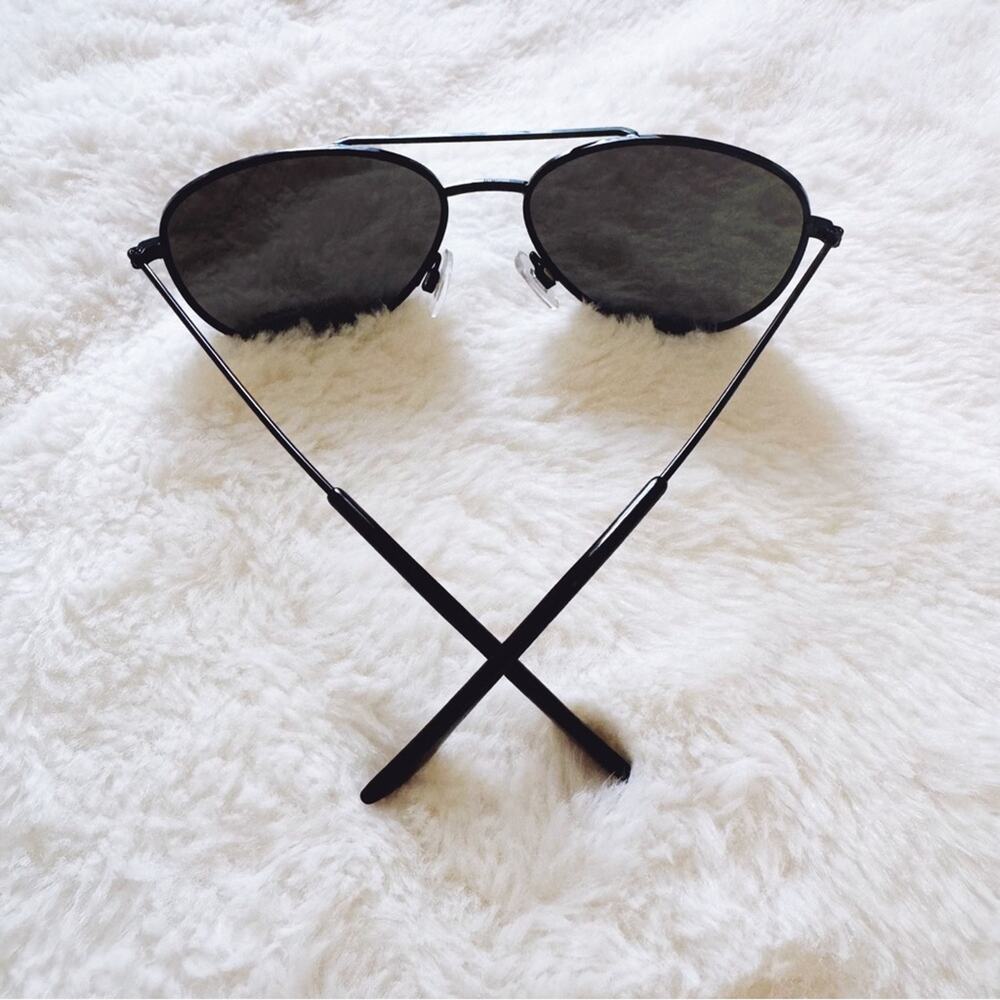 Tiana Black Minimalist Aviator Sunglasses - Picture 8 of 9